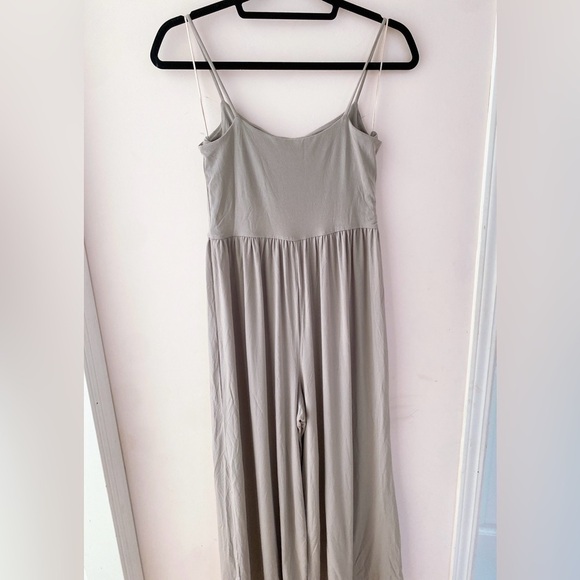 Aritzia Wilfred Market Jumpsuit - Picture 4 of 8